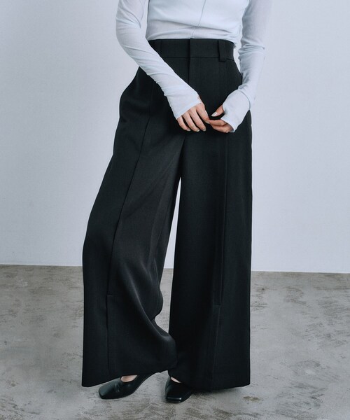 CODE A(コードエー)の「center slit wide pants(その他パンツ・レディース・ブラウン系その他/ブラック・38/35/36/34)」の8枚目の写真
