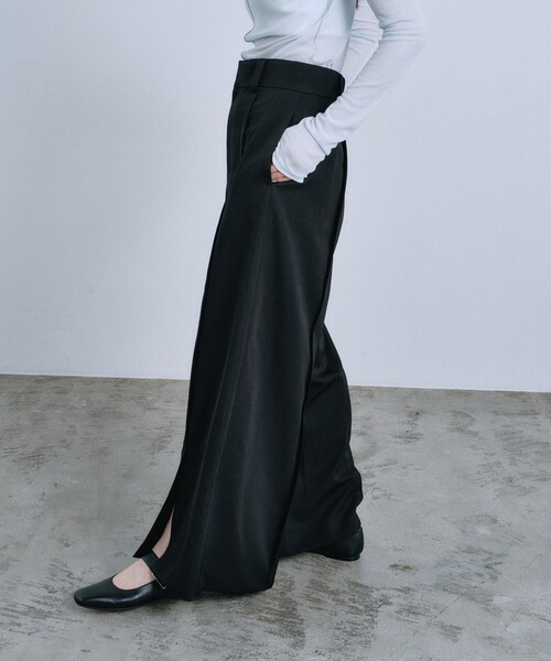 CODE A(コードエー)の「center slit wide pants(その他パンツ・レディース・ブラウン系その他/ブラック・38/35/36/34)」の9枚目の写真