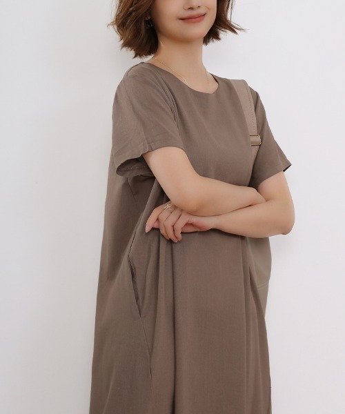 ONEP STAR(ワンピスター)の「ゆったりシルエット半袖ワンピース(ワンピース・レディース・ダークブルー/ベージュ/ブルー/ブラウン/グリーン/ライトブルー/ブラック・FREE)」の22枚目の写真