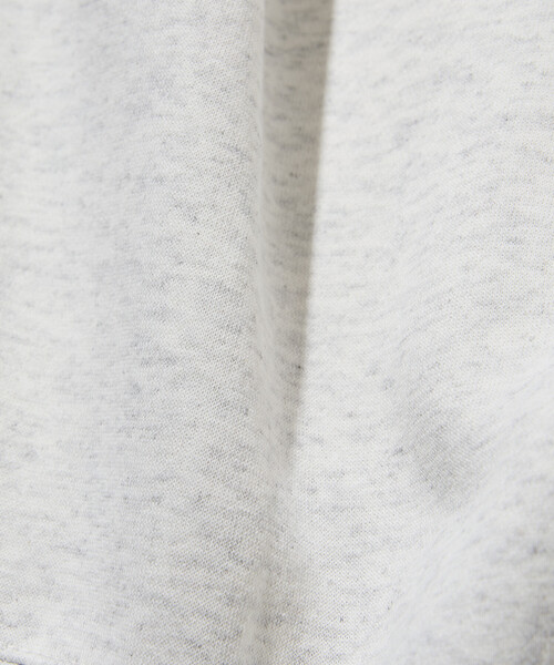 FREAK'S STORE（フリークスストア）の「限定展開 WILD THINGS×FREAK'S STORE/ワイルドシングス 別注 ビッグシルエット マルチプリントデザイン クルーネックスウェット（スウェット・メンズ・グレイッシュベージュ/ブラック/アッシュグレー/スミクロ・SMALL/MEDIUM/LARGE）」の21枚目の写真