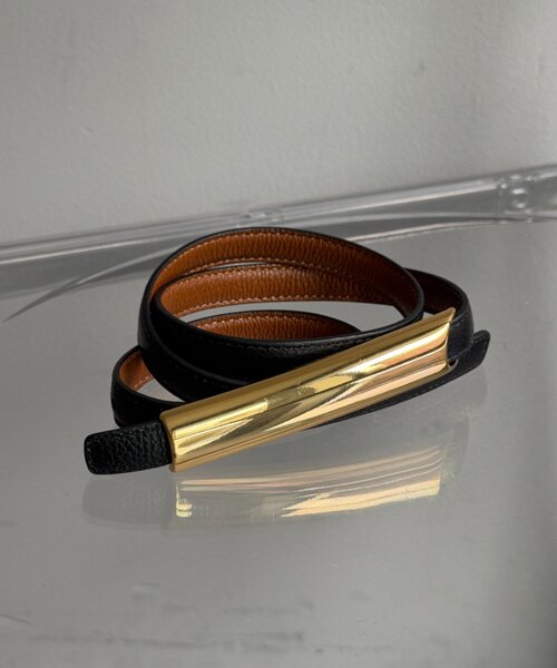 LOUNGEDRESS（ラウンジドレス）の「【ATELIER AMBOISE】 リバーシブルプレートベルト（ベルト・レディース・キャメル・FREE）」の2枚目の写真