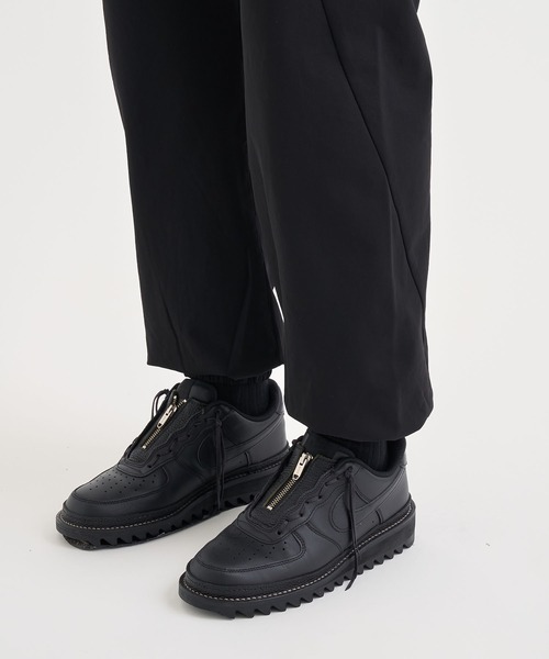WHITE MOUNTAINEERING(ホワイトマウンテニアリング)の「【White Mountaineering / ホワイトマウンテニアリング】別注BLK SUPER LIGHT SWEAT PANTS(スウェットパンツ・メンズ・ブラック・2/1/0/3)」の5枚目の写真