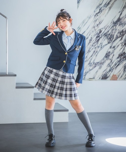 repipi armario（レピピ アルマリオ）の「【卒服2026】ベーシックジャケット（ノーカラージャケット・キッズ・ネイビー/グレー・MEDIUM/LARGE）」の11枚目の写真