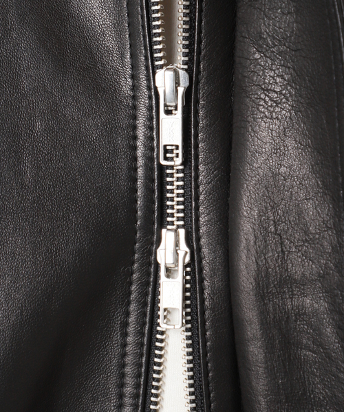 journal standard L'essage(ジャーナルスタンダードレサージュ)の「【DUNST/ダンスト】 UNISEX OVERSIZED VINTAGE LEATHER B(ライダースジャケット・レディース・ブラック・SMALL)」の17枚目の写真