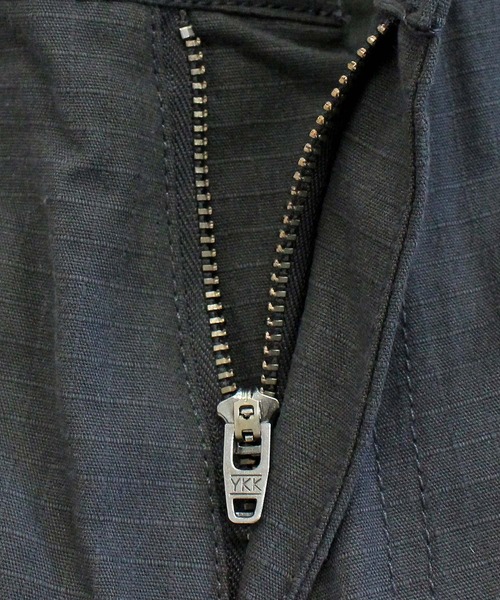 HUF（ハフ）の「ルーズフィット マテオ カーゴパンツ MATEO CARGO PANT（カーゴパンツ・メンズ・ブラック・XL/L/M）」の6枚目の写真