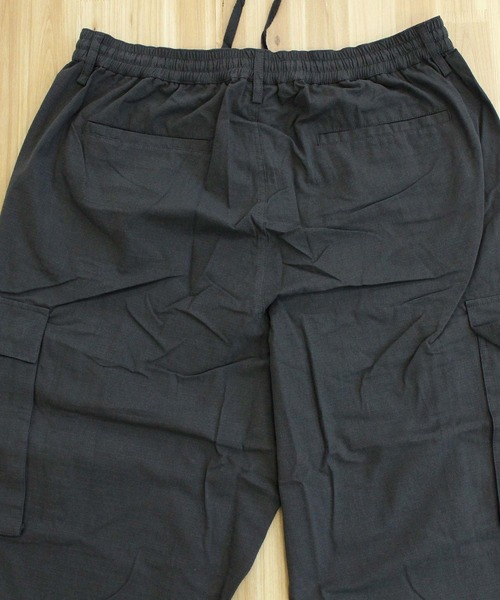 HUF（ハフ）の「ルーズフィット マテオ カーゴパンツ MATEO CARGO PANT（カーゴパンツ・メンズ・ブラック・XL/L/M）」の8枚目の写真