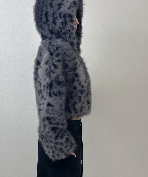 セール】4color/【 トレンドのファージャケット 】フード付きファー