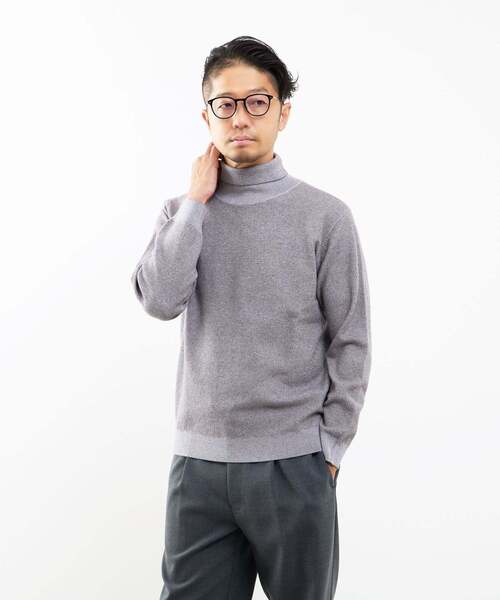 MEN'S MELROSE（メンズメルローズ）の「プレーティングカノコタートルネックニット | ウォッシャブル（ニット/セーター・メンズ・ブラック/ネイビー/ブラウン/グレー・2/4/3）」の3枚目の写真