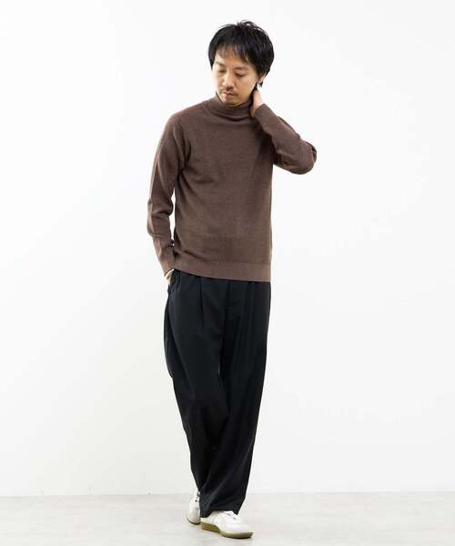 MEN'S MELROSE（メンズメルローズ）の「プレーティングカノコタートルネックニット | ウォッシャブル（ニット/セーター・メンズ・ブラック/ネイビー/ブラウン/グレー・2/4/3）」の22枚目の写真