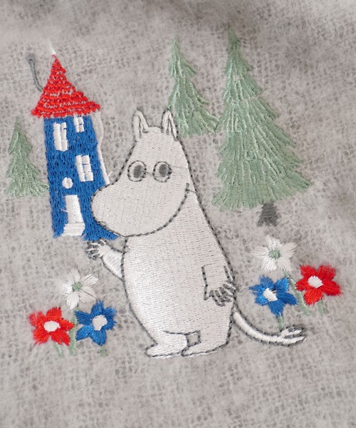 macocca(マコッカ)の「MOOMIN ムーミン ブークレーシャギー無地ストール ムーミン刺繍(ストール/ショール・レディース・グリーン/グレー/アイボリー・FREE)」の8枚目の写真