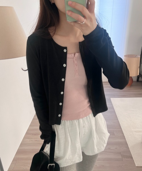GIUNON（ジウノン）の「eyelet scallop soft cardigan / アイレットスカラップソフトカーディガン（カーディガン/ボレロ・レディース・ネイビー/ブラック/グレー/ホワイト・FREE）」の20枚目の写真