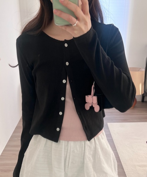 GIUNON（ジウノン）の「eyelet scallop soft cardigan / アイレットスカラップソフトカーディガン（カーディガン/ボレロ・レディース・ネイビー/ブラック/グレー/ホワイト・FREE）」の16枚目の写真