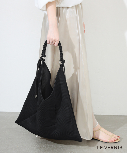 LE VERNIS（ル・ベルニ）の「《WEB限定/追加2》LE VERNIS パラコードハンドルメッシュバック 235-211505（ショルダーバッグ・レディース・ブラック・FREE）」の5枚目の写真