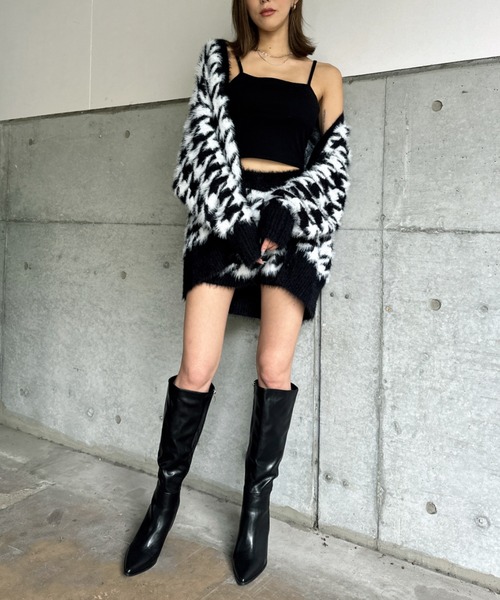 EGOIST（エゴイスト）の「千鳥柄シャギーニットカーディガン（カーディガン/ボレロ・レディース・ベージュ/ブラック・FREE）」の21枚目の写真