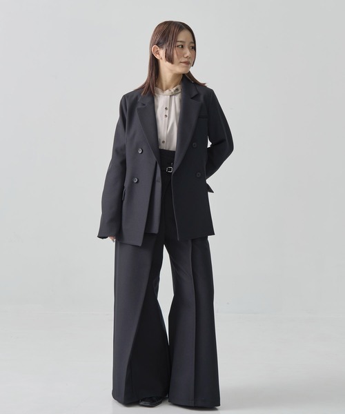 UNITED TOKYO(ユナイテッドトウキョウ)の「HAKAMAアシメジャケット|セットアップ/オフィスカジュアル/オケージョン/秋服/長袖/ウォッシャブル(テーラードジャケット・レディース・ブラック/ベージュ・1/2)」の15枚目の写真