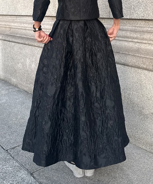 JENNE(ジェンヌ)の「ジャガードクラシカルスカート(スカート・レディース・アイボリー/ブラック・LARGE/MEDIUM/SMALL)」の5枚目の写真