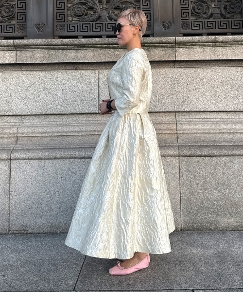 JENNE(ジェンヌ)の「ジャガードクラシカルスカート(スカート・レディース・アイボリー/ブラック・LARGE/MEDIUM/SMALL)」の16枚目の写真