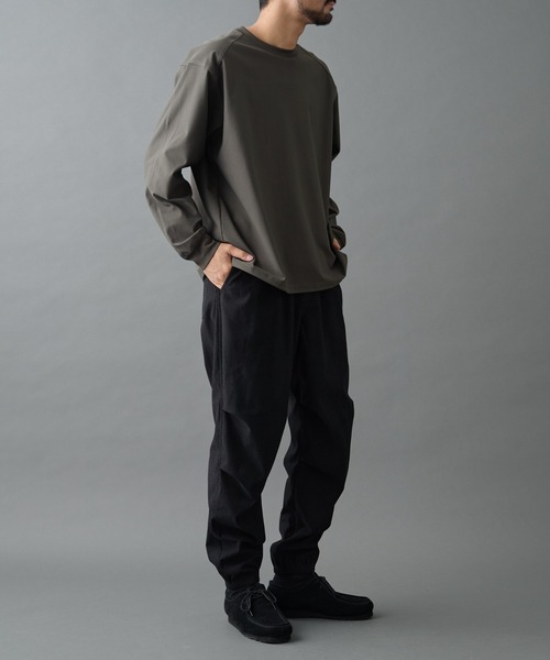 COLONY 2139（コロニートゥーワンスリーナイン）の「ストレッチコールジョガーパンツ（その他パンツ・メンズ・ブラック/グレイッシュベージュ・MEDIUM/LARGE）」の14枚目の写真