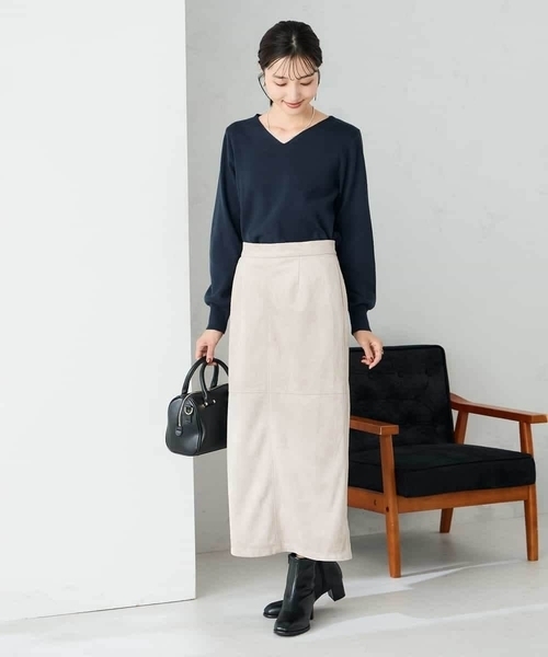 a.v.v（アーヴェヴェ）の「【洗える】Vネック美ラクるパフスリーブニット【WEB限定】（ニット/セーター・レディース・ピンク/ネイビー/ライラック/チャコールグレー・40/42/38/34/36）」の20枚目の写真