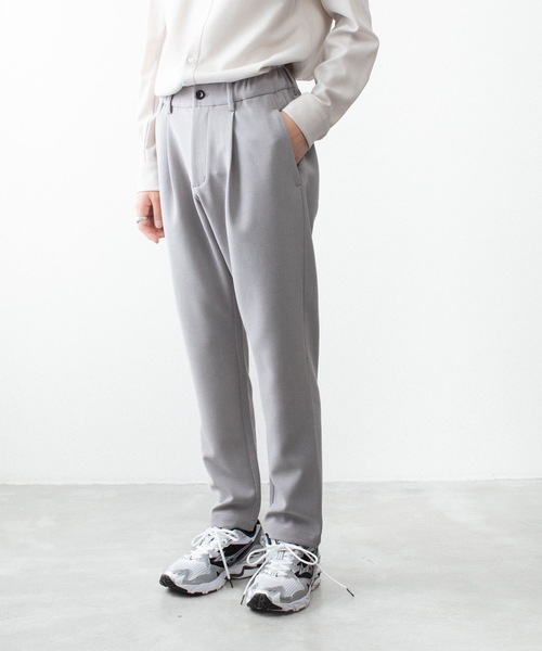 ATTACHMENT(アタッチメント)の「PEストレッチ ダブルクロス レギュラーフィット イージートラウザーズ / PE STRETCH DOUBLE CLOTH REGULAR FIT EASY TROUSERS(スラックス・メンズ・ダークブラウン/ライトグレー/ブラック・3/2/1)」の5枚目の写真