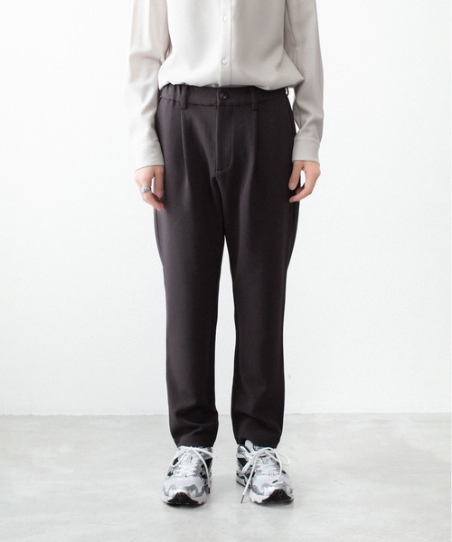 ATTACHMENT(アタッチメント)の「PEストレッチ ダブルクロス レギュラーフィット イージートラウザーズ / PE STRETCH DOUBLE CLOTH REGULAR FIT EASY TROUSERS(スラックス・メンズ・ダークブラウン/ライトグレー/ブラック・3/2/1)」の13枚目の写真