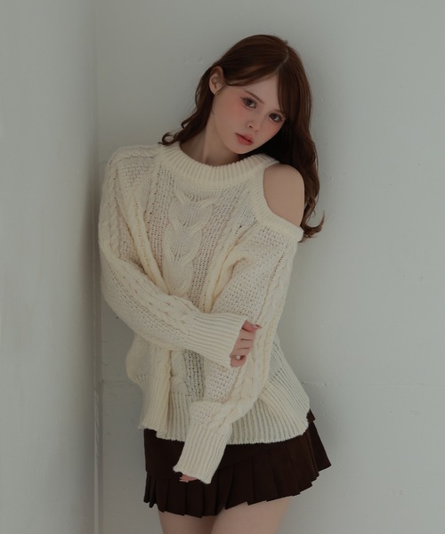 M DOLLY(エムドリー)の「open shoulder viola knit tops/オープンショルダーヴィオラニットトップス(ニット/セーター・レディース・グレー/ブラック/アイボリー・FREE)」の21枚目の写真