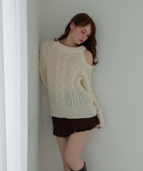 M DOLLY(エムドリー)の「open shoulder viola knit tops/オープンショルダーヴィオラニットトップス(ニット/セーター・レディース・グレー/ブラック/アイボリー・FREE)」の22枚目の写真