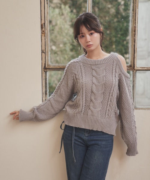 M DOLLY(エムドリー)の「open shoulder viola knit tops/オープンショルダーヴィオラニットトップス(ニット/セーター・レディース・グレー/ブラック/アイボリー・FREE)」の12枚目の写真