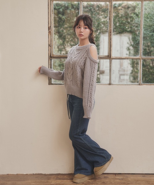 M DOLLY(エムドリー)の「open shoulder viola knit tops/オープンショルダーヴィオラニットトップス(ニット/セーター・レディース・グレー/ブラック/アイボリー・FREE)」の15枚目の写真