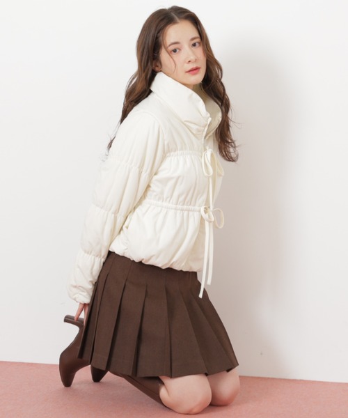 JILL by JILL STUART（ジルバイジルスチュアート）の「◇中綿リボンブルゾン（ブルゾン・レディース・ピンク/ホワイト・SMALL/MEDIUM）」の3枚目の写真