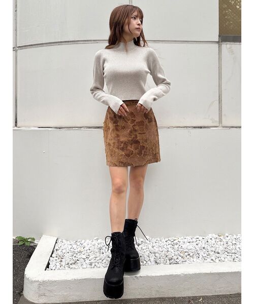 MURUA(ムルーア)の「バイカラーラメクロップドニット(ニット/セーター・レディース・ブラック/ブルー/ボルドー/アイボリー・FREE)」の17枚目の写真