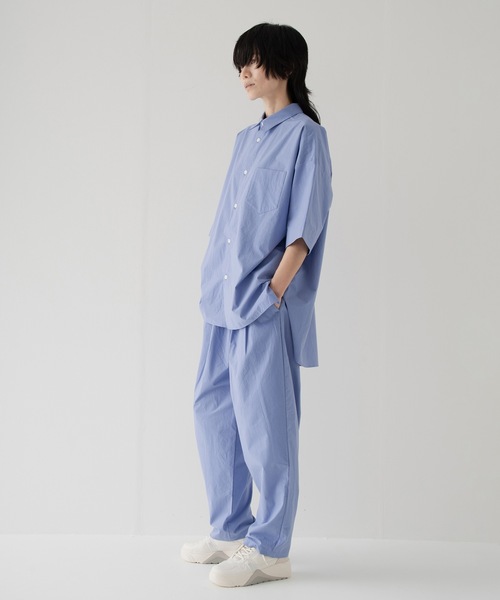 RYU（リュー）の「Omi-zarashi half-sleeve over shirt（シャツ/ブラウス・メンズ・サックスブルー/スミクロ・2/4）」の4枚目の写真