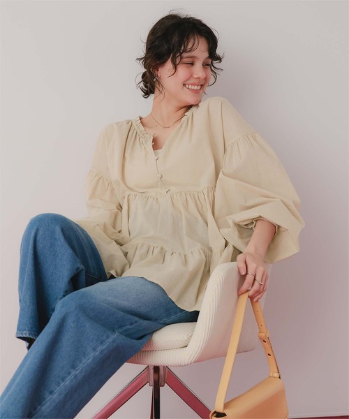 titivate（ティティベイト）の「コットンボイルティアードチュニック/トップス（シャツ/ブラウス・レディース・オフホワイト/ライトピンク/ライトブルー/グレイッシュベージュ/ブラック・FREE）」の16枚目の写真