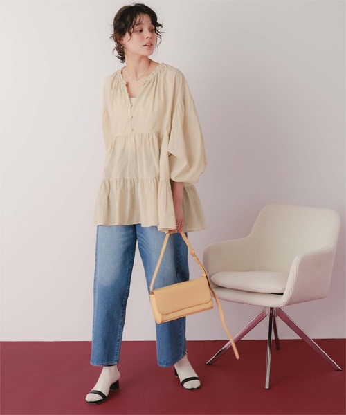 titivate（ティティベイト）の「コットンボイルティアードチュニック/トップス（シャツ/ブラウス・レディース・オフホワイト/ライトピンク/ライトブルー/グレイッシュベージュ/ブラック・FREE）」の19枚目の写真