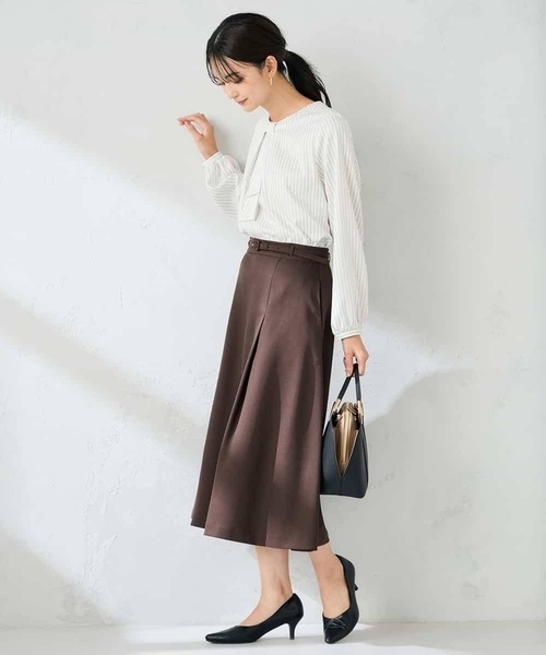 a.v.v（アーヴェヴェ）の「【洗える/イージーケア/ストレッチ】パウダーツイルフレアスカート（スカート・レディース・ブラック/ブラウン・36/40/38）」の6枚目の写真