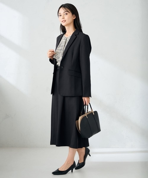 a.v.v（アーヴェヴェ）の「【洗える/イージーケア/ストレッチ】パウダーツイルフレアスカート（スカート・レディース・ブラック/ブラウン・36/40/38）」の20枚目の写真