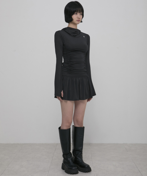 FLAREUP(フレアアップ)の「Hooded High Neck Long Dress (FL-185_Black)(ワンピース・レディース・ブラック・OS)」の4枚目の写真