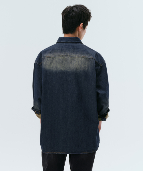 MUSINSA STANDARD（ムシンサスタンダード）の「ビッグブラシオーバーサイズデニムシャツ[イエローダークブルー]（シャツ/ブラウス・メンズ・その他・LARGE/X-LARGE/XX-LARGE/SMALL/MEDIUM）」の3枚目の写真
