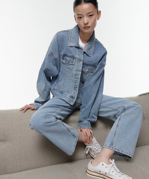 MUSINSA STANDARD WOMAN（ムシンサスタンダードウーマン）の「ウィメンズストレートデニムパンツ[ライトインディゴ]（デニムパンツ・レディース・その他・32/30/23/24/25/26/27/28/29）」の12枚目の写真