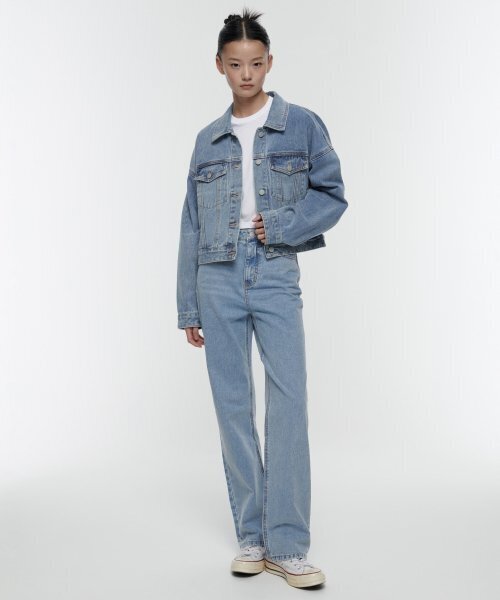 MUSINSA STANDARD WOMAN（ムシンサスタンダードウーマン）の「ウィメンズストレートデニムパンツ[ライトインディゴ]（デニムパンツ・レディース・その他・32/30/23/24/25/26/27/28/29）」の11枚目の写真