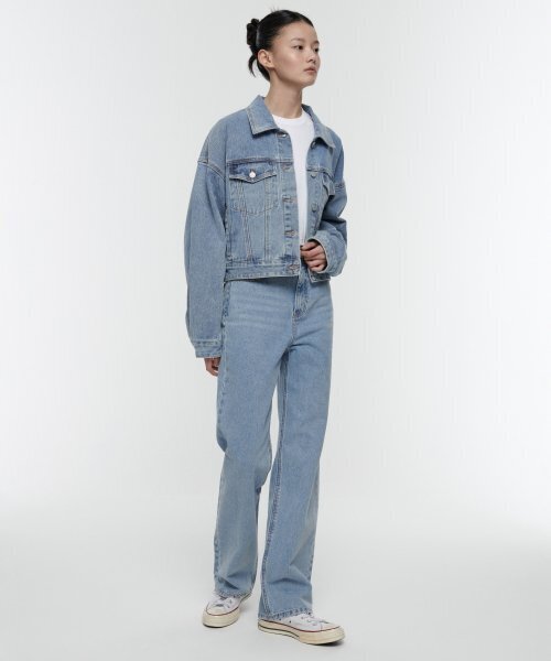 MUSINSA STANDARD WOMAN（ムシンサスタンダードウーマン）の「ウィメンズストレートデニムパンツ[ライトインディゴ]（デニムパンツ・レディース・その他・32/30/23/24/25/26/27/28/29）」の10枚目の写真
