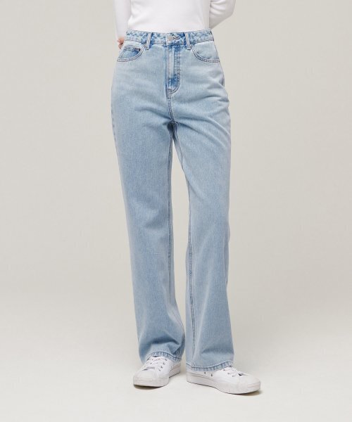 MUSINSA STANDARD WOMAN（ムシンサスタンダードウーマン）の「ウィメンズストレートデニムパンツ[ライトインディゴ]（デニムパンツ・レディース・その他・32/30/23/24/25/26/27/28/29）」の9枚目の写真