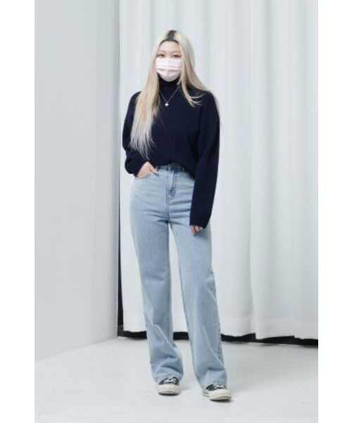 MUSINSA STANDARD WOMAN（ムシンサスタンダードウーマン）の「ウィメンズストレートデニムパンツ[ライトインディゴ]（デニムパンツ・レディース・その他・32/30/23/24/25/26/27/28/29）」の3枚目の写真