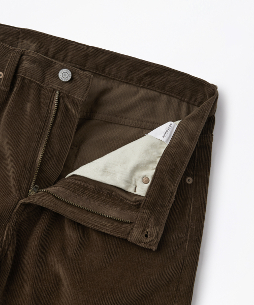 OUTSTANDING(アウトスタンディング)の「40S CORDUROY STRAIGHT PANTS_BROWN(その他パンツ・レディース・その他・SMALL/MEDIUM/LARGE)」の3枚目の写真