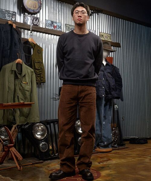 OUTSTANDING(アウトスタンディング)の「40S CORDUROY STRAIGHT PANTS_BROWN(その他パンツ・レディース・その他・SMALL/MEDIUM/LARGE)」の9枚目の写真