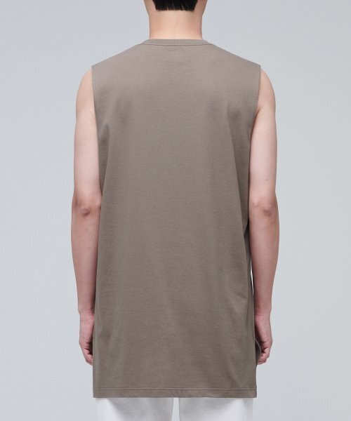 MUSINSA STANDARD（ムシンサスタンダード）の「レイヤードスリーブレストップ_ロング丈 [ココア]（Tシャツ/カットソー・メンズ・その他・SMALL）」の4枚目の写真