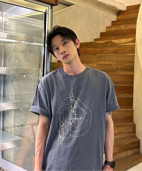 DEFGARMENTS（デフグラメンツ）の「PIG HUMAN FORM T-SHIRTS [NAVY]（Tシャツ/カットソー・レディース・その他・MEDIUM/LARGE）」の2枚目の写真