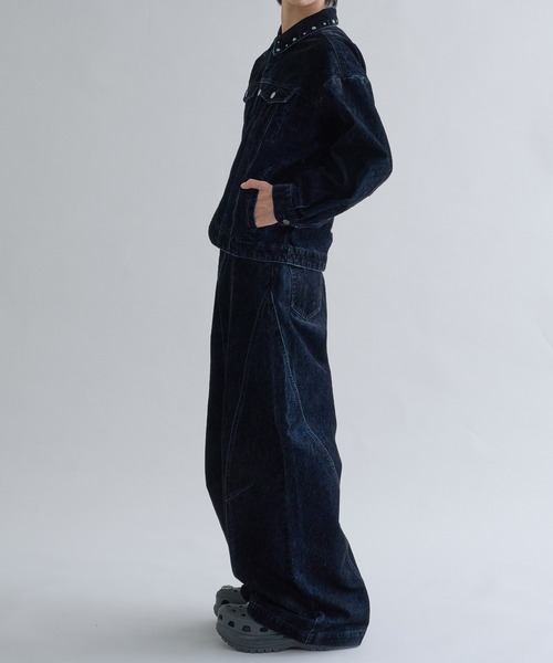EPNK(イーピーエヌケー)の「Flocky Curve Darted Pants / フロッキーカーブデニムパンツ(その他パンツ・メンズ・ブラック系・LARGE/MEDIUM/SMALL)」の8枚目の写真