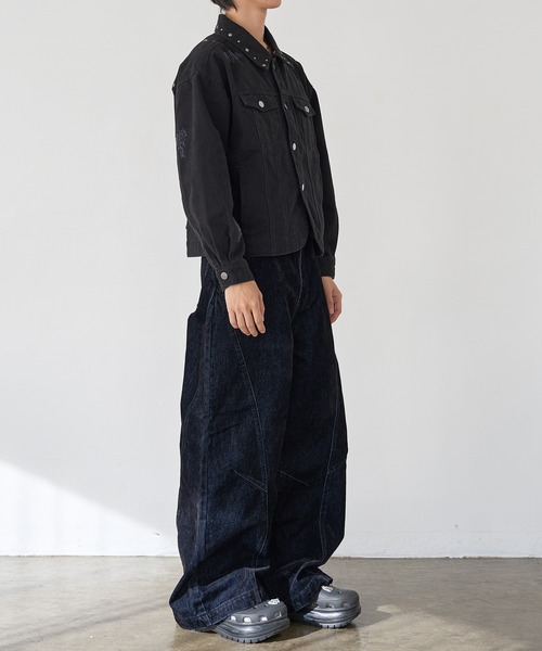 EPNK(イーピーエヌケー)の「Flocky Curve Darted Pants / フロッキーカーブデニムパンツ(その他パンツ・メンズ・ブラック系・LARGE/MEDIUM/SMALL)」の16枚目の写真