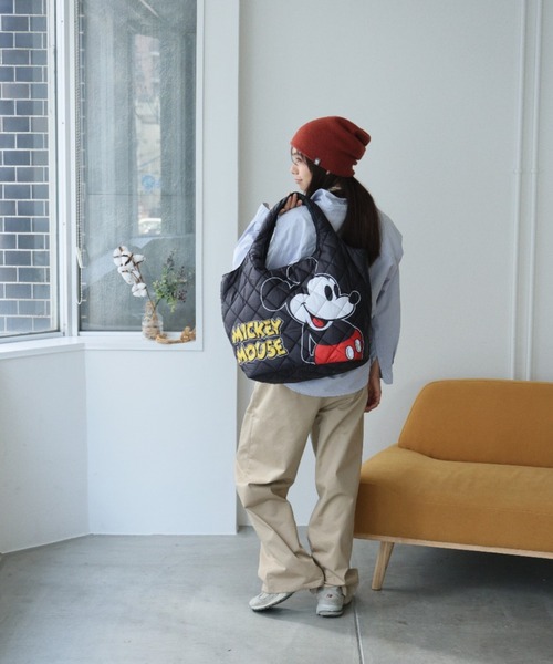 Disney(ディズニー)の「Disney 中綿キルティングトート(トートバッグ・レディース・ブラック/ブラック系その他/ドット/ブラック×ホワイト/レッド/ブラック系その他2/ブラック系その他3/ブラック系その他4/その他/ブラック系その他5・FREE)」の18枚目の写真